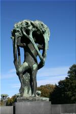 Vigeland Sculpture Park part of Frogner Park Oslo 2007 065 ... (Click to enlarge)