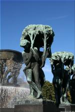 Vigeland Sculpture Park part of Frogner Park Oslo 2007 067 ... (Click to enlarge)