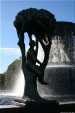 Vigeland Sculpture Park part of Frogner Park Oslo 2007 072 ... (Click to enlarge)