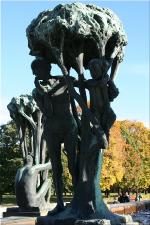 Vigeland Sculpture Park part of Frogner Park Oslo 2007 083 ... (Click to enlarge)