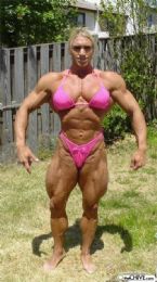 women bodybuilder trainwreck 17 1  ... (Click to enlarge)
