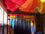 ceiling curtain ... (Click to enlarge)